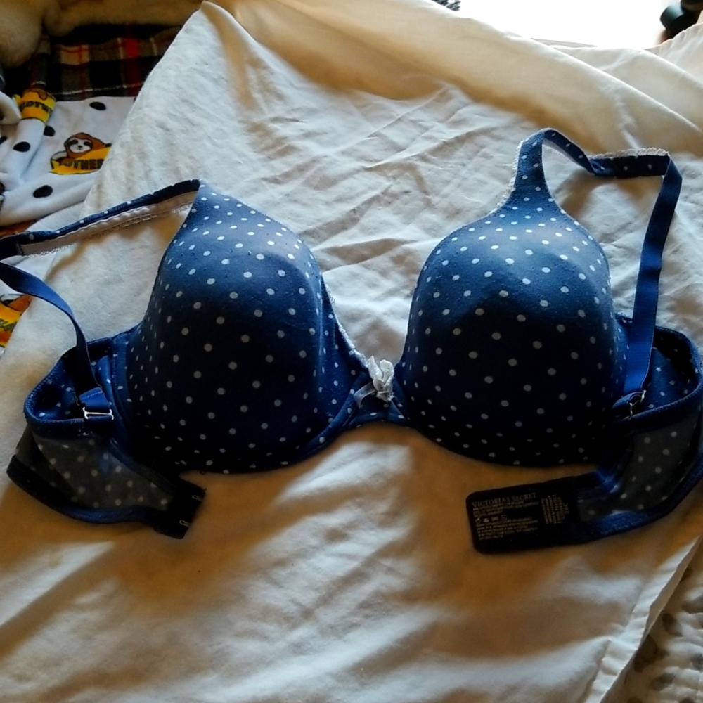 Victoria's secret bra